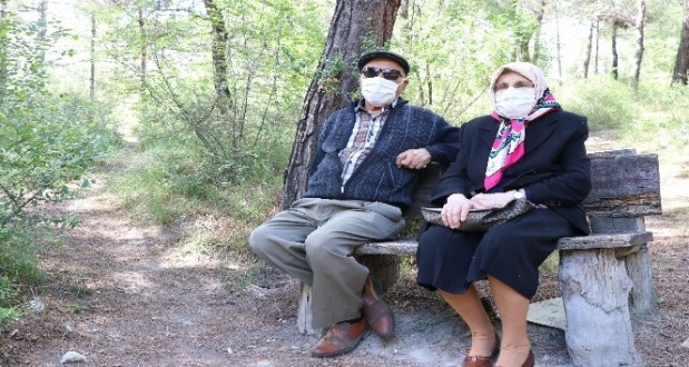 65 yaş üstü vatandaşların buruk bayram izni