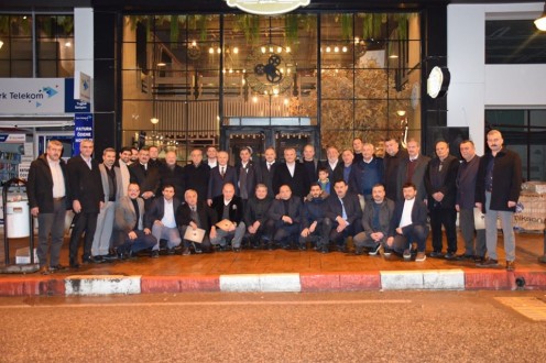 AK Parti İlçe Başkanları Vefa Programında Buluştu