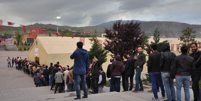 İftar Çadırına Büyük İlgi