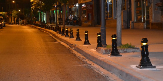 Kaldırım işgaline dubalı çözüm