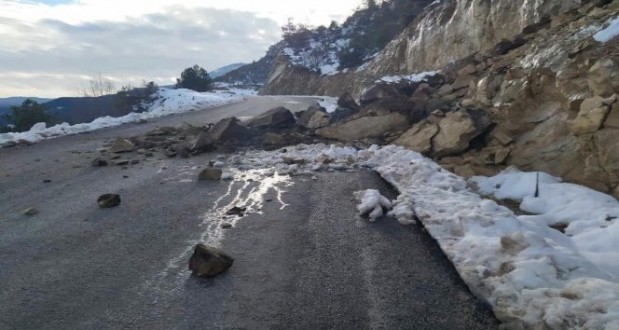 Karabük’te yağışlar sonrası heyelanlar meydana geldi