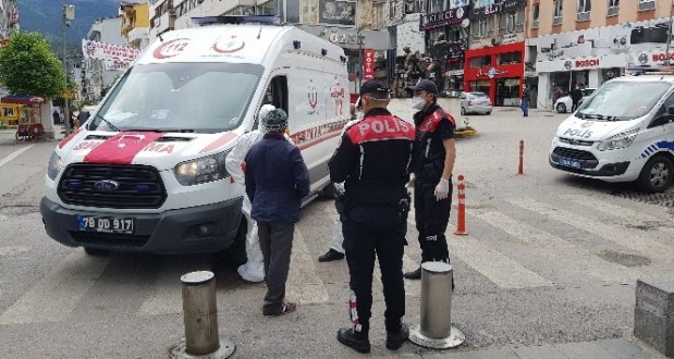 Karantina altındaki köyden kaçtı polislere yakalandı